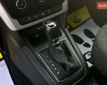 Білий Шкода Єті, об'ємом двигуна 1.2 л та пробігом 152 тис. км за 9900 $, фото 17 на Automoto.ua