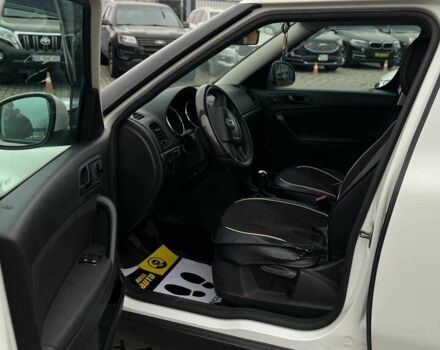 Белый Шкода Ети, объемом двигателя 1.2 л и пробегом 152 тыс. км за 9900 $, фото 18 на Automoto.ua