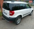 Белый Шкода Ети, объемом двигателя 1.8 л и пробегом 126 тыс. км за 9200 $, фото 4 на Automoto.ua