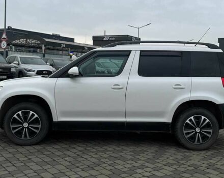 Белый Шкода Ети, объемом двигателя 1.2 л и пробегом 152 тыс. км за 9900 $, фото 3 на Automoto.ua