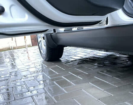 Білий Шкода Єті, об'ємом двигуна 1.2 л та пробігом 221 тис. км за 8200 $, фото 25 на Automoto.ua