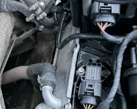 Білий Шкода Єті, об'ємом двигуна 1.2 л та пробігом 221 тис. км за 8200 $, фото 40 на Automoto.ua