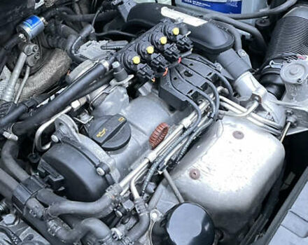 Білий Шкода Єті, об'ємом двигуна 1.2 л та пробігом 221 тис. км за 8200 $, фото 36 на Automoto.ua