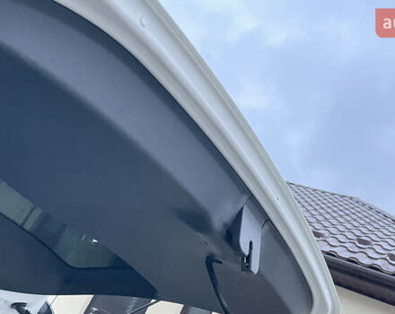 Білий Шкода Єті, об'ємом двигуна 1.2 л та пробігом 221 тис. км за 8200 $, фото 13 на Automoto.ua