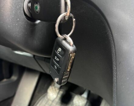 Белый Шкода Ети, объемом двигателя 1.2 л и пробегом 288 тыс. км за 3839 $, фото 7 на Automoto.ua