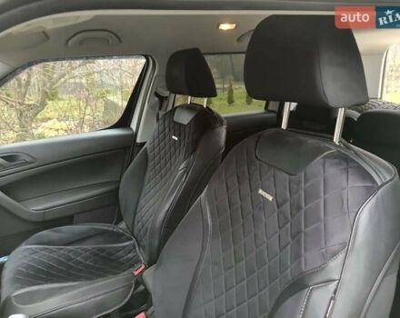 Белый Шкода Ети, объемом двигателя 1.8 л и пробегом 177 тыс. км за 8500 $, фото 2 на Automoto.ua