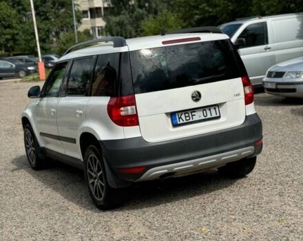 Белый Шкода Ети, объемом двигателя 1.2 л и пробегом 288 тыс. км за 3839 $, фото 3 на Automoto.ua