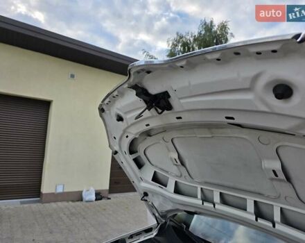 Белый Шкода Ети, объемом двигателя 1.2 л и пробегом 220 тыс. км за 6999 $, фото 122 на Automoto.ua
