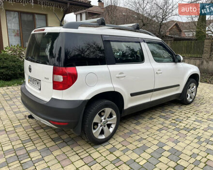 Білий Шкода Єті, об'ємом двигуна 1.2 л та пробігом 225 тис. км за 7300 $, фото 3 на Automoto.ua