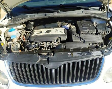 Белый Шкода Ети, объемом двигателя 1.8 л и пробегом 260 тыс. км за 7000 $, фото 1 на Automoto.ua