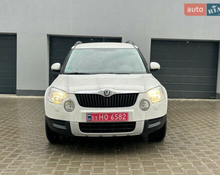 Білий Шкода Єті, об'ємом двигуна 1.4 л та пробігом 200 тис. км за 8999 $, фото 1 на Automoto.ua