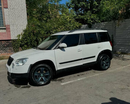 Білий Шкода Єті, об'ємом двигуна 1.97 л та пробігом 342 тис. км за 8500 $, фото 3 на Automoto.ua