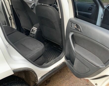 Белый Шкода Ети, объемом двигателя 1.8 л и пробегом 214 тыс. км за 8200 $, фото 6 на Automoto.ua