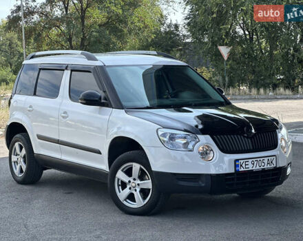 Белый Шкода Ети, объемом двигателя 1.2 л и пробегом 202 тыс. км за 7500 $, фото 9 на Automoto.ua