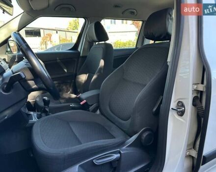 Белый Шкода Ети, объемом двигателя 1.98 л и пробегом 181 тыс. км за 8790 $, фото 8 на Automoto.ua