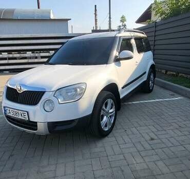 Белый Шкода Ети, объемом двигателя 2 л и пробегом 250 тыс. км за 12000 $, фото 2 на Automoto.ua