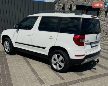 Білий Шкода Єті, об'ємом двигуна 1.97 л та пробігом 250 тис. км за 10500 $, фото 7 на Automoto.ua