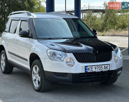 Белый Шкода Ети, объемом двигателя 1.2 л и пробегом 202 тыс. км за 7500 $, фото 2 на Automoto.ua