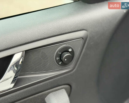 Білий Шкода Єті, об'ємом двигуна 2 л та пробігом 211 тис. км за 14800 $, фото 22 на Automoto.ua