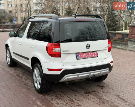 Білий Шкода Єті, об'ємом двигуна 2 л та пробігом 211 тис. км за 14800 $, фото 8 на Automoto.ua