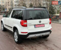 Білий Шкода Єті, об'ємом двигуна 2 л та пробігом 211 тис. км за 14800 $, фото 8 на Automoto.ua