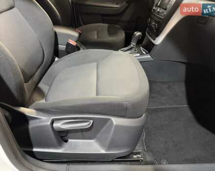 Белый Шкода Ети, объемом двигателя 2 л и пробегом 211 тыс. км за 14800 $, фото 18 на Automoto.ua