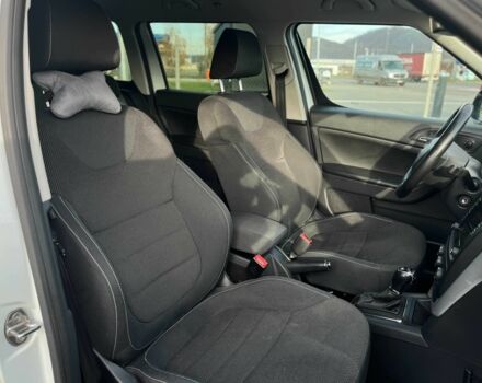 Белый Шкода Ети, объемом двигателя 2 л и пробегом 242 тыс. км за 12900 $, фото 8 на Automoto.ua