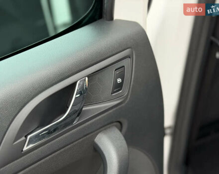 Білий Шкода Єті, об'ємом двигуна 2 л та пробігом 211 тис. км за 14800 $, фото 37 на Automoto.ua