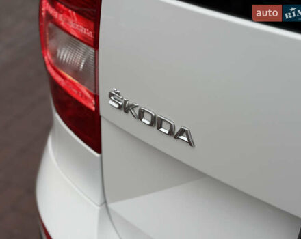 Білий Шкода Єті, об'ємом двигуна 2 л та пробігом 211 тис. км за 14800 $, фото 10 на Automoto.ua
