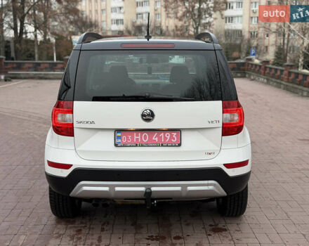 Білий Шкода Єті, об'ємом двигуна 2 л та пробігом 211 тис. км за 14800 $, фото 5 на Automoto.ua