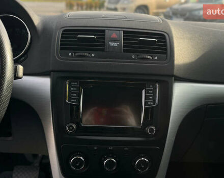 Белый Шкода Ети, объемом двигателя 1.97 л и пробегом 242 тыс. км за 12900 $, фото 16 на Automoto.ua