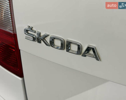 Белый Шкода Ети, объемом двигателя 2 л и пробегом 211 тыс. км за 14800 $, фото 38 на Automoto.ua