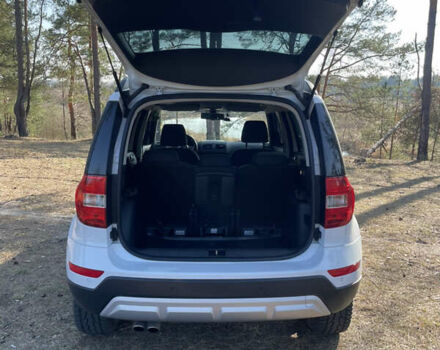 Белый Шкода Ети, объемом двигателя 2 л и пробегом 277 тыс. км за 13700 $, фото 16 на Automoto.ua