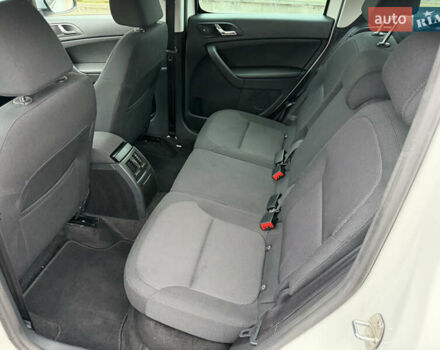 Білий Шкода Єті, об'ємом двигуна 2 л та пробігом 211 тис. км за 14800 $, фото 68 на Automoto.ua