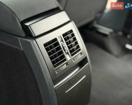 Білий Шкода Єті, об'ємом двигуна 2 л та пробігом 211 тис. км за 14800 $, фото 42 на Automoto.ua