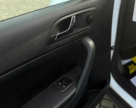 Белый Шкода Ети, объемом двигателя 2 л и пробегом 242 тыс. км за 12900 $, фото 23 на Automoto.ua