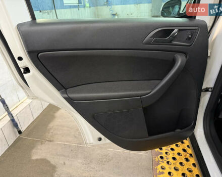 Белый Шкода Ети, объемом двигателя 2 л и пробегом 211 тыс. км за 14800 $, фото 23 на Automoto.ua