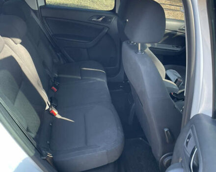 Белый Шкода Ети, объемом двигателя 2 л и пробегом 277 тыс. км за 13700 $, фото 18 на Automoto.ua