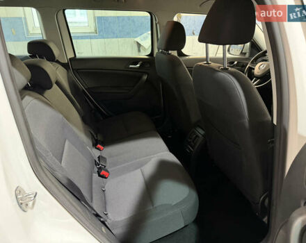 Белый Шкода Ети, объемом двигателя 2 л и пробегом 211 тыс. км за 14800 $, фото 22 на Automoto.ua