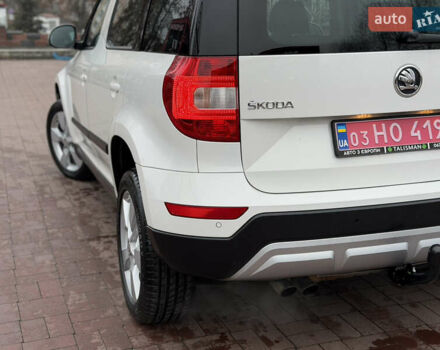 Білий Шкода Єті, об'ємом двигуна 2 л та пробігом 211 тис. км за 14800 $, фото 64 на Automoto.ua