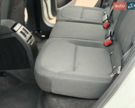 Білий Шкода Єті, об'ємом двигуна 2 л та пробігом 211 тис. км за 14800 $, фото 40 на Automoto.ua