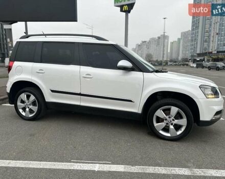 Белый Шкода Ети, объемом двигателя 1.97 л и пробегом 205 тыс. км за 9800 $, фото 2 на Automoto.ua