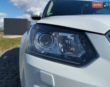 Белый Шкода Ети, объемом двигателя 1.97 л и пробегом 305 тыс. км за 12500 $, фото 18 на Automoto.ua