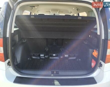 Белый Шкода Ети, объемом двигателя 1.97 л и пробегом 305 тыс. км за 12500 $, фото 30 на Automoto.ua