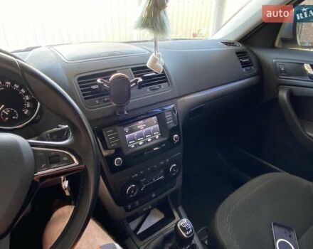 Білий Шкода Єті, об'ємом двигуна 1.97 л та пробігом 253 тис. км за 13500 $, фото 15 на Automoto.ua