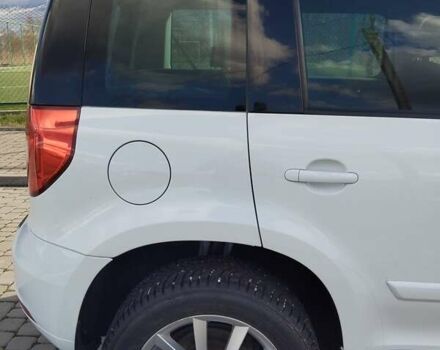 Белый Шкода Ети, объемом двигателя 1.97 л и пробегом 305 тыс. км за 12500 $, фото 3 на Automoto.ua