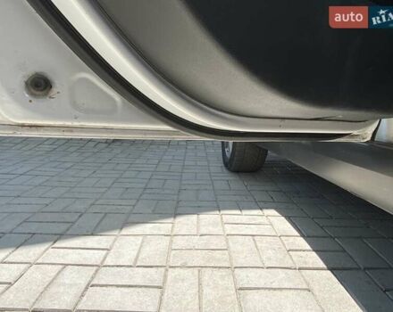 Білий Шкода Єті, об'ємом двигуна 1.97 л та пробігом 253 тис. км за 13500 $, фото 4 на Automoto.ua