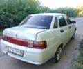 Белый Шкода Ети, объемом двигателя 1.97 л и пробегом 220 тыс. км за 12800 $, фото 2 на Automoto.ua