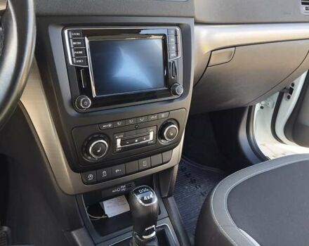 Белый Шкода Ети, объемом двигателя 1.97 л и пробегом 305 тыс. км за 12500 $, фото 33 на Automoto.ua