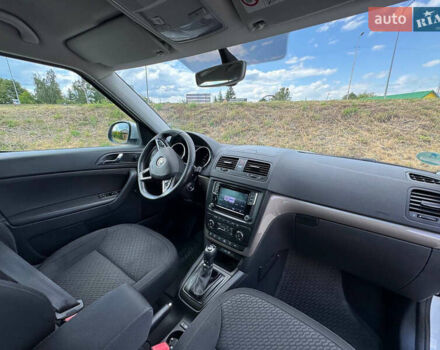 Шкода Ети 2016 в Стрые на Automoto.ua Белый Шкода Ети, объемом двигателя 2 л и пробегом 319 тыс. км за 14500 $, фото 4 на Automoto.ua